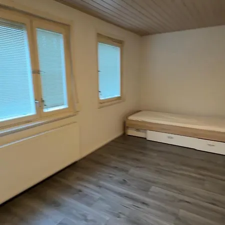 Seestrasse 1 Mit Kueche Und Bad Apartmán *